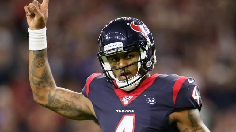 Trading for Deshaun Watson would likely cost the Jets multiple...
