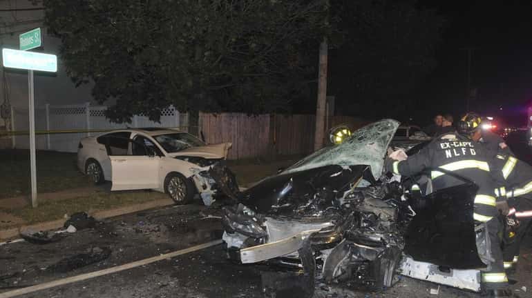 The scene of a two-car accident on Wellwood Avenue in...