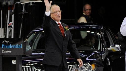 Sports commentator Doc Emrick waves to fans as he is...