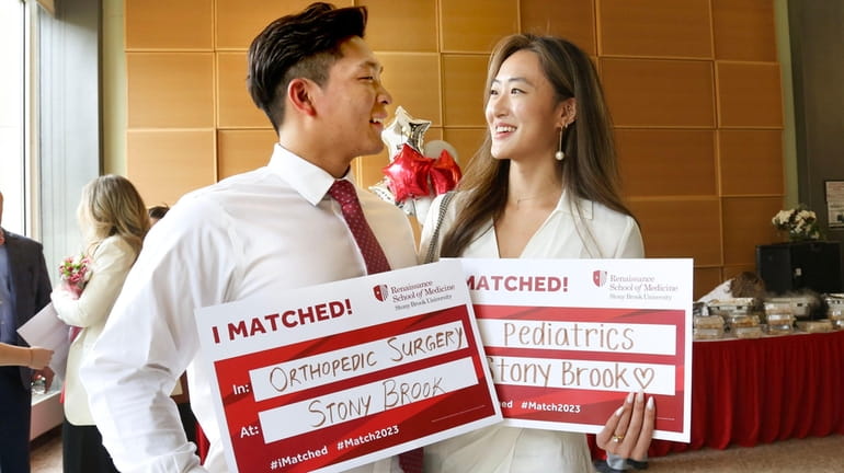 Husband and wife Kenny Ling and Rosen Jeong, who met in...
