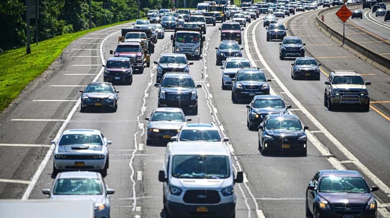 Eastbound traffic on the Long Island Expressway in Melville on...