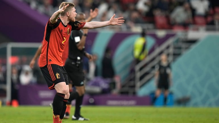 Belgium's Kevin De Bruyne reacts during the World Cup group...