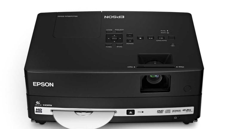 EPSON MOVIEMATE PROJECTOR WHAT: Experience widescreen, high-definition home entertainment with...