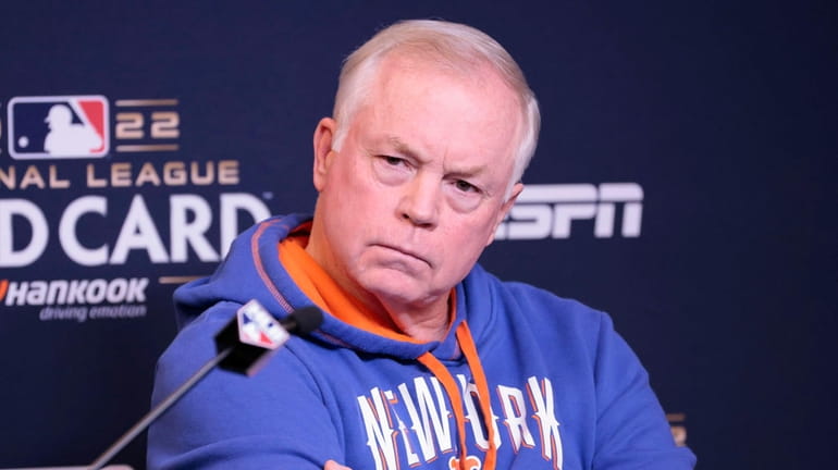 Mets manager Buck Showalter speaks to the media before Game 1...