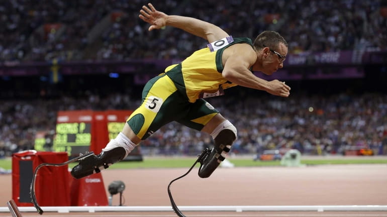 Oscar Pistorius starts in the men's 400-meter semifinal in the...