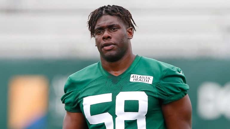 Defensive end Carl Lawson  during New York Jets training camp...