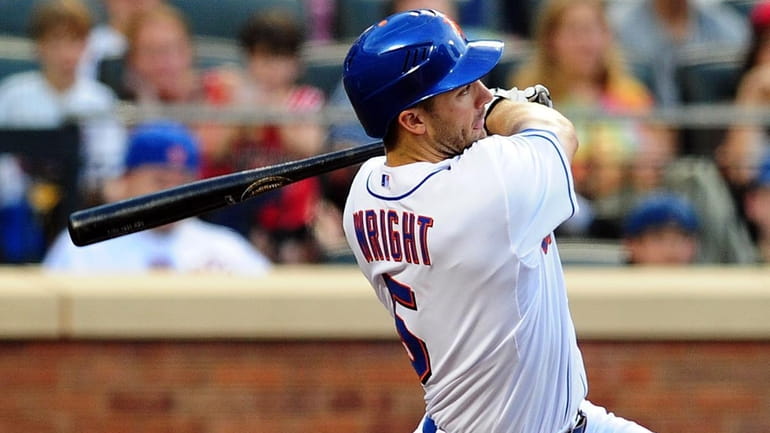 New York Mets David Wright knocks an RBI double in...