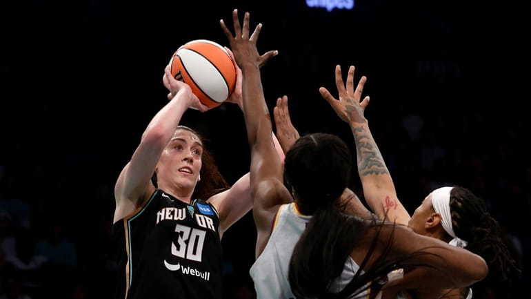 Breanna Stewart #30 of the New York Liberty puts up...