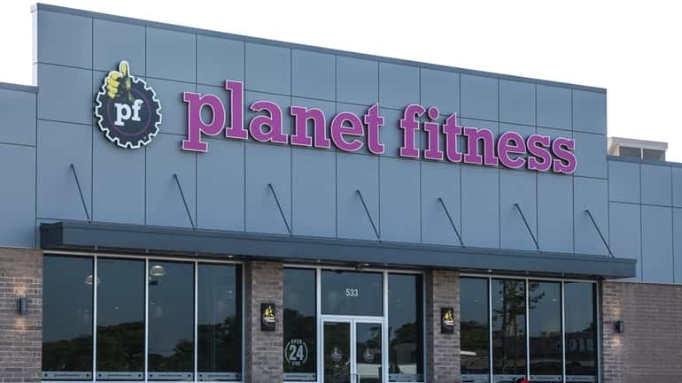A Planet Fitness gym recently opened in part of a former...
