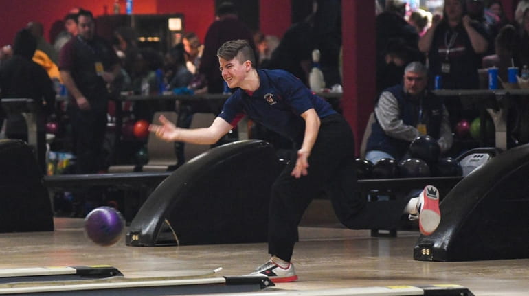 Smithtown's Tim Schiraldi bowls during the 2022 NYSPHSAA Bowling Championships...