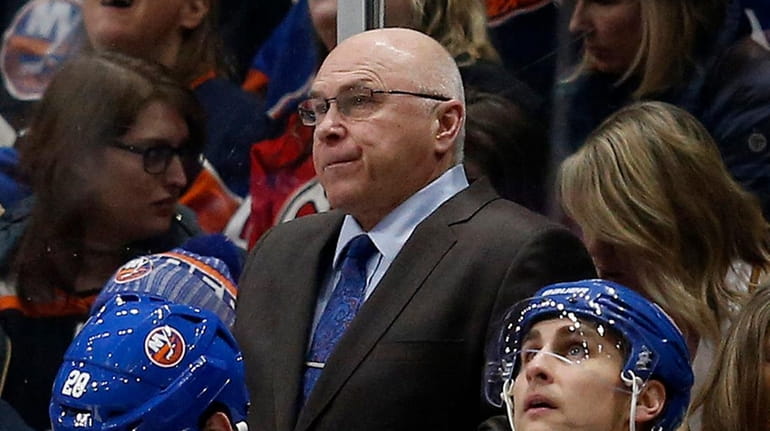 Islanders head coach Barry Trotz during a timeout in the first...