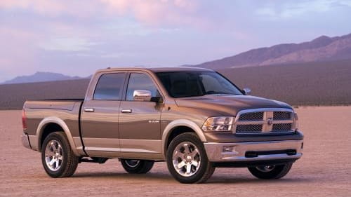 In most cars, including the 2008 Ram 1500, it doesn't...