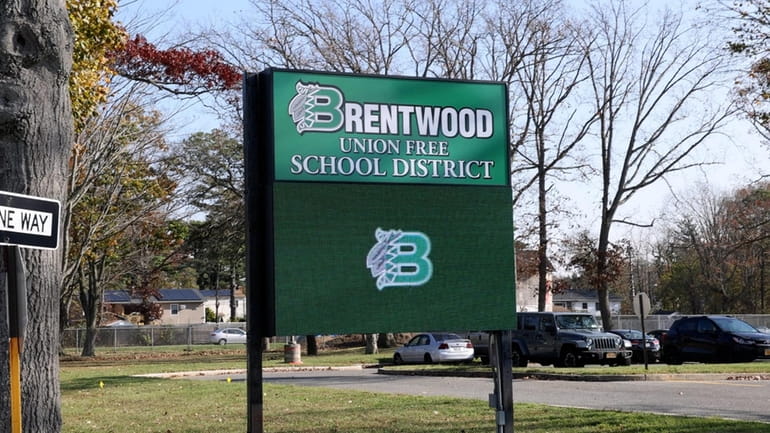 The state comptroller's audit found that Brentwood school district did...