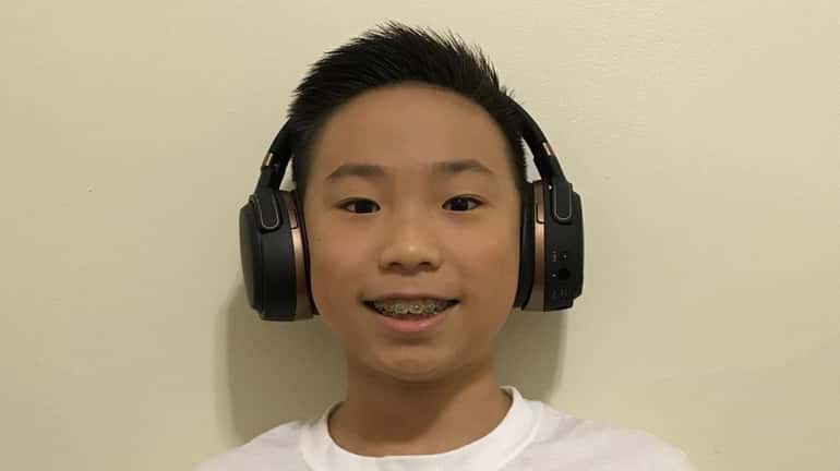 Kidsday reporter Benson Tang of Nathaniel Hawthorne Middle School 74, Bayside, wearing the...