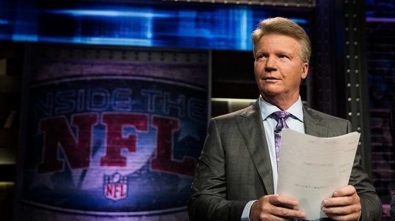 Phil Simms on the set of Showtime's "Inside the NFL."