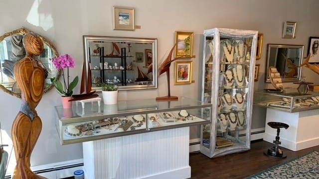 Pagio Jewelry Designs in Oyster Bay carries custom and one-of-a-kind...