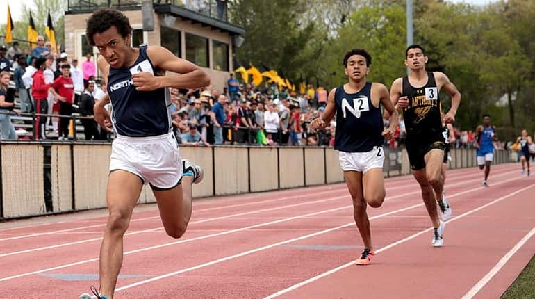 Northport's Isaiah Claiborne wins 800 meters ahead of his twin...