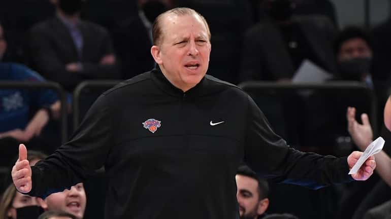 Knicks head coach Tom Thibodeau reacts to a call in the...