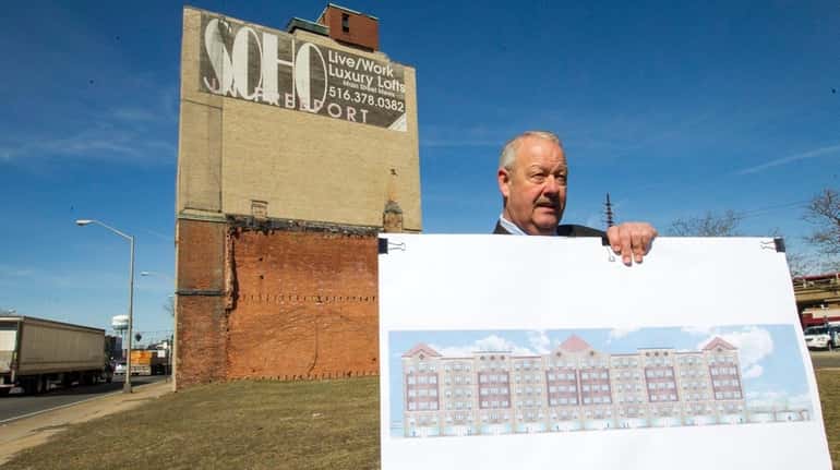 Freeport Mayor Robert Kennedy announces the sale of the vacant...