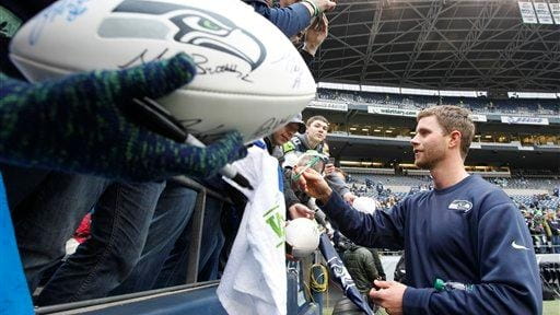 Seattle Seahawks kicker Steven Hauschka signs autographs before the NFC...