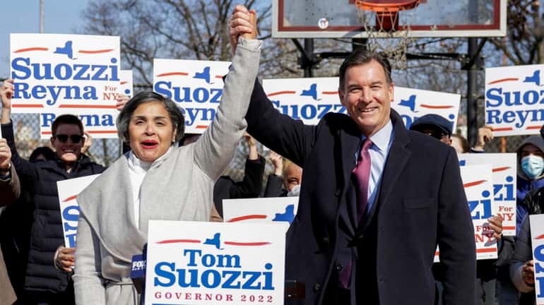 Rep. Tom Suozzi, Democratic candidate for governor, announces Diana Reyna...
