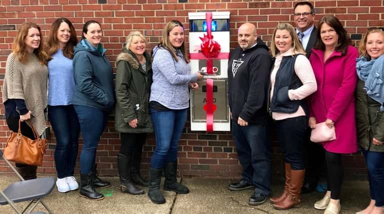 The Floral Park-Bellerose school district held a ribbon-cutting ceremony this...