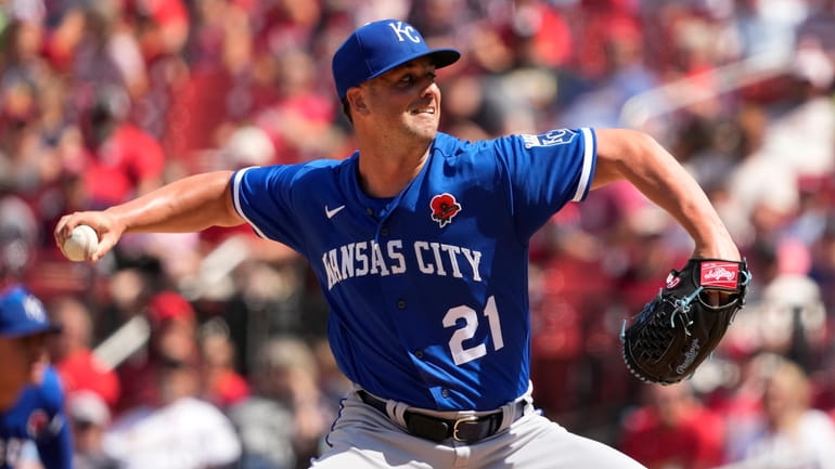 Kansas City Royals relief pitcher Mike Mayers throws during the...