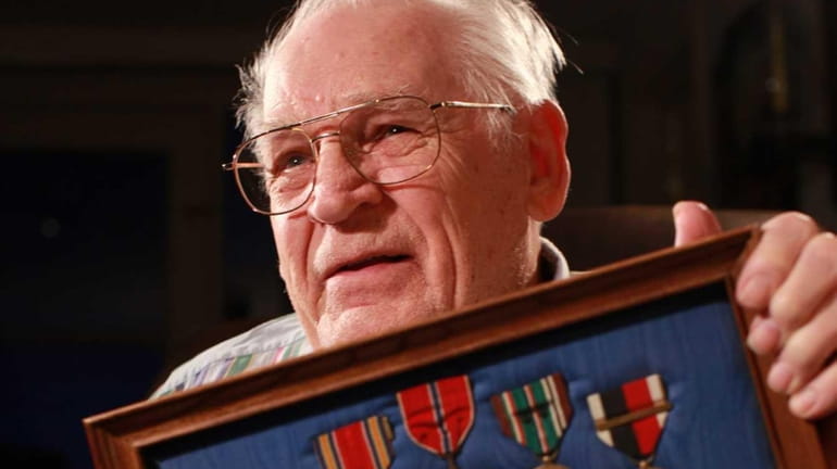World War II veteran Fred Kempski, 88, of Deer Park...