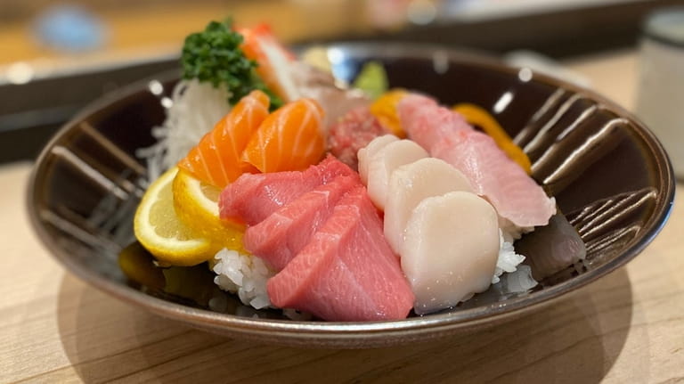 Chirashi made with the day's special fish at Ginza in...