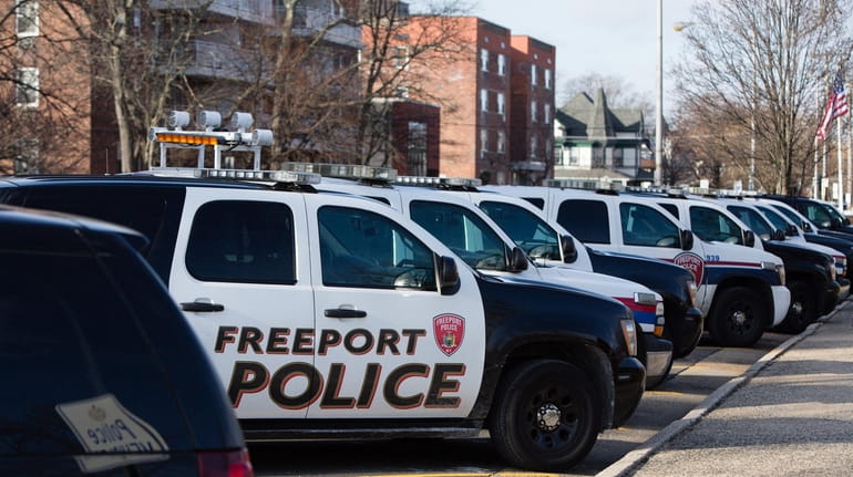 Devon Williams alleges excessive force in a lawsuit that names Freeport...