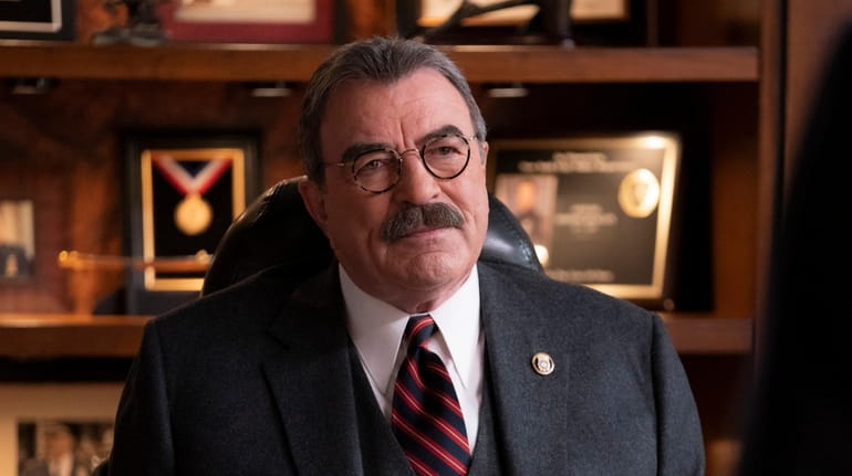 Tom Selleck stars as NYPD Commissioner Frank Reagan on CBS'...