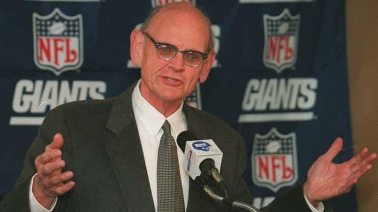 New York Giants general manager George Young on Jan. 15, 1997.