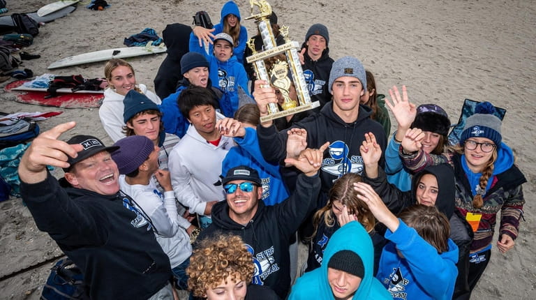 Long Beach Varsity Surfer team come together after taking 5th...