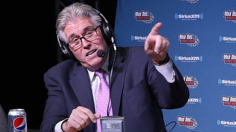 Mike Francesa simulcasts from the SiriusXM set at Super Bowl...