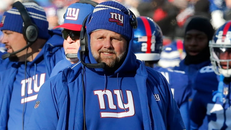 Head coach Brian Daboll of the New York Giants during...
