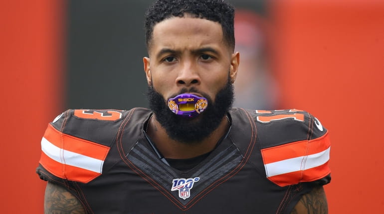 Odell Beckham of the Cleveland Browns prior to playing the...