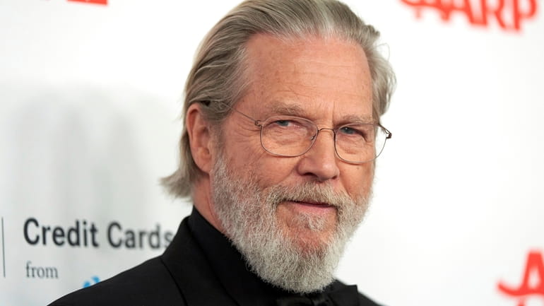 Jeff Bridges arrives at AARP's 21st annual Movies for Grownups...