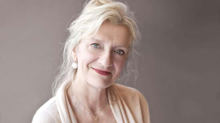 Elizabeth Strout tells more stories about Olive Kittredge in "Olive,...