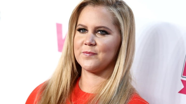 Amy Schumer attends the VH1 Big In 2015 with Entertainment...