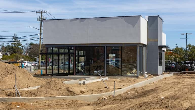 A new Chipotle is coming to Old Country Road in Westbury.