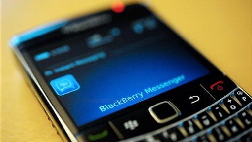 A BlackBerry smartphone displaces the "Messenger" service, in Berlin. (Sept....