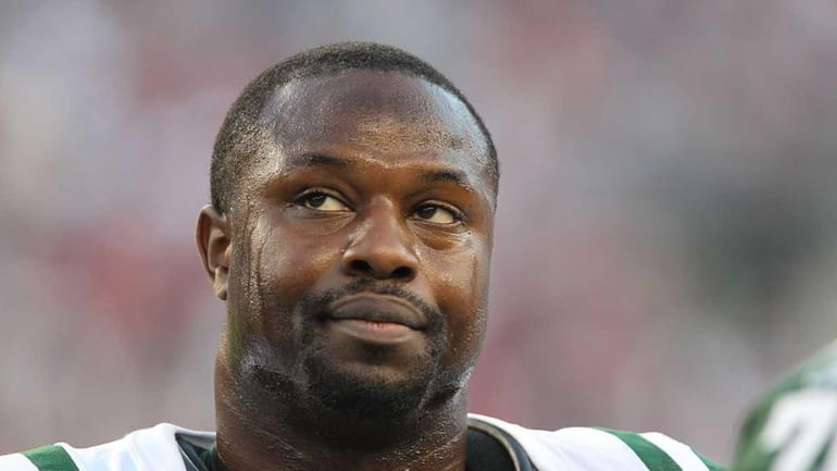 Bart Scott has played in 119 straight games, but that...