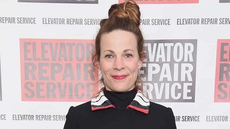 Lili Taylor stars in "Marvin's Room."