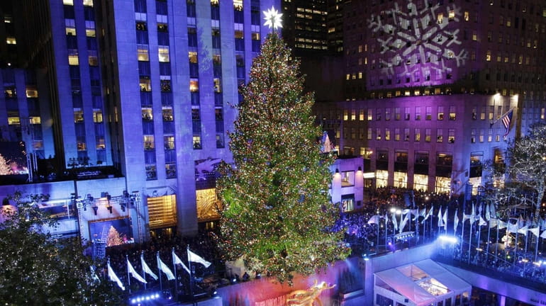 The Rockefeller Center Christmas. (Nov. 28, 2012)