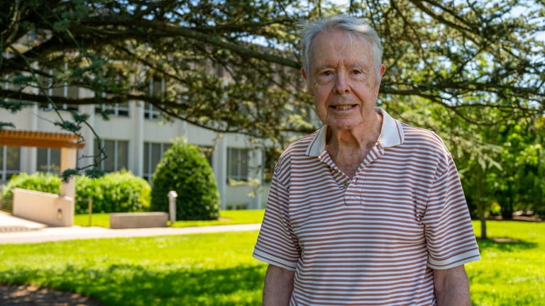 Adelphi alumnus Bill Lake, 90, at Adelphi University.