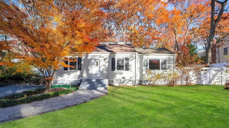 This $524,900 Kings Park home sits on half an acre.