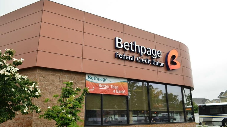 Bethpage Federal Credit Union on Sunrise Highway in Massapequa. Bethpage...