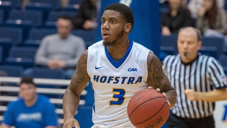 Hofstra guard Justin Wright-Foreman has been a scoring machine in...