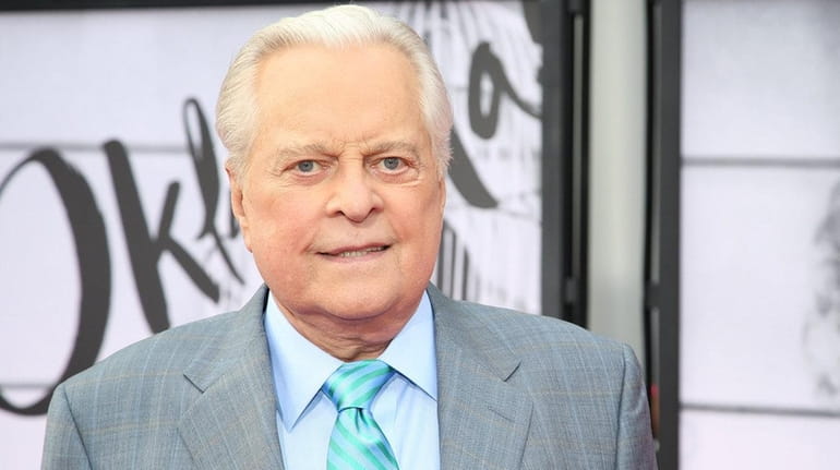 Robert Osborne served as the official greeter on the Oscars'...
