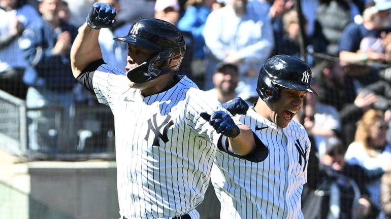 Surging Stanton slams as Yankees take series from Jays - Newsday